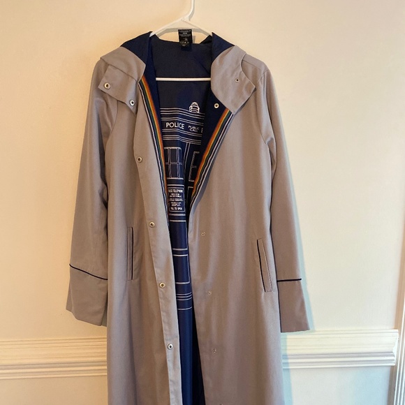 Her Universe Jackets & Blazers - Her Universe Doctor Who 13th Doctor Trench Coat